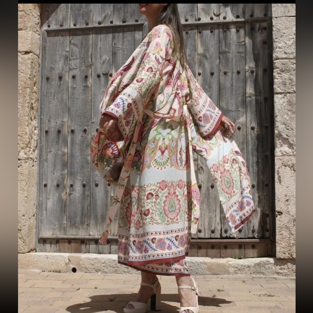 Zara Floral Printed Long Kimono Belted Bohemian Blogger - Picture 12 of 15